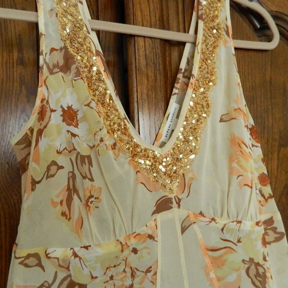 Banana Republic Sheer Silk Sequined Detail Top, 10 - Picture 7 of 9